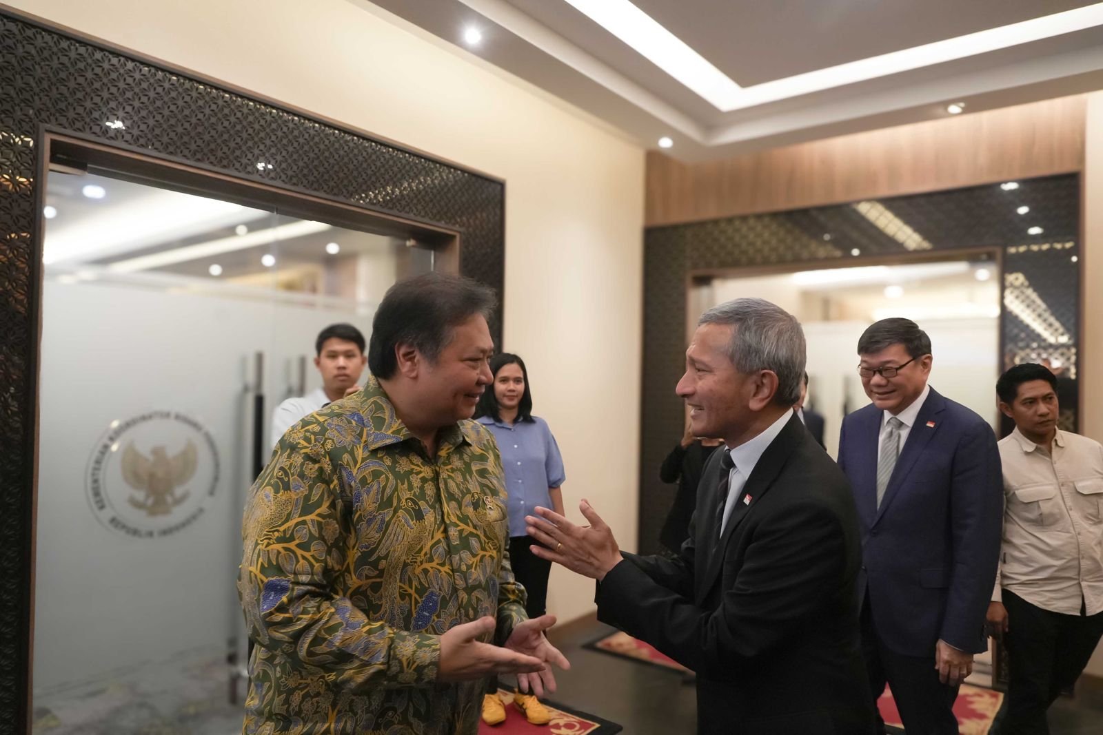 Menko Airlangga menemui Menlu Singapura dengan optimisme kerja sama bilateral kedua negara terjalin erat